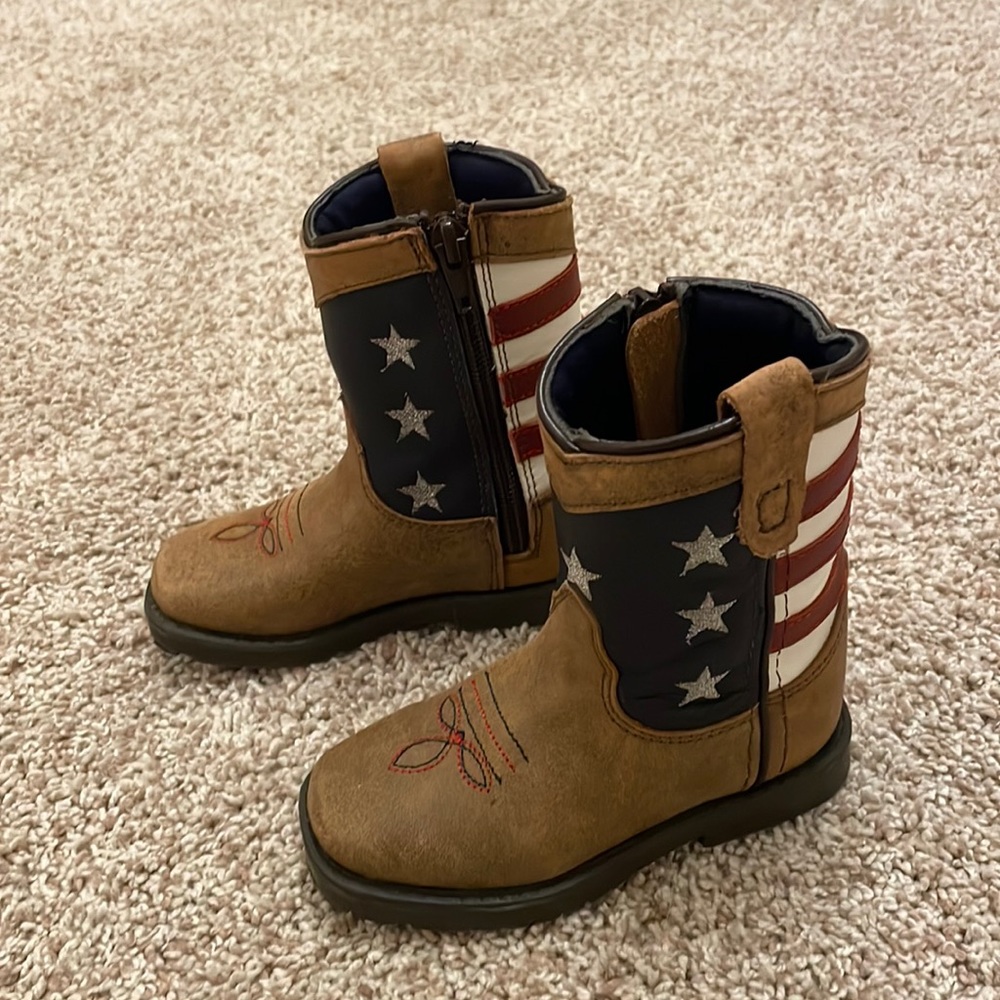 Like new Toddler boots